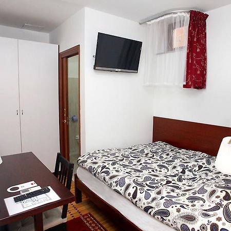 זאגרב Guest House Isabel מראה חיצוני תמונה