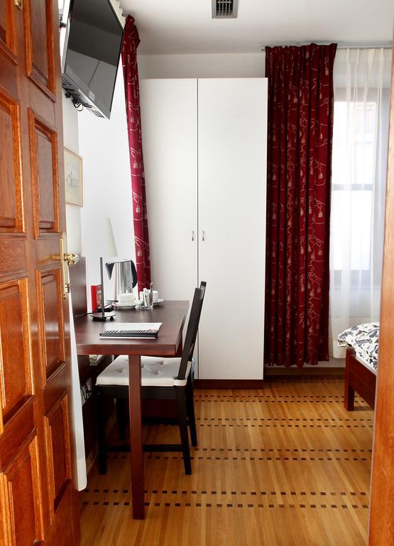 זאגרב Guest House Isabel מראה חיצוני תמונה